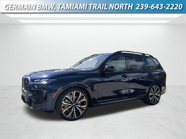 2025 BMW X7 M60i