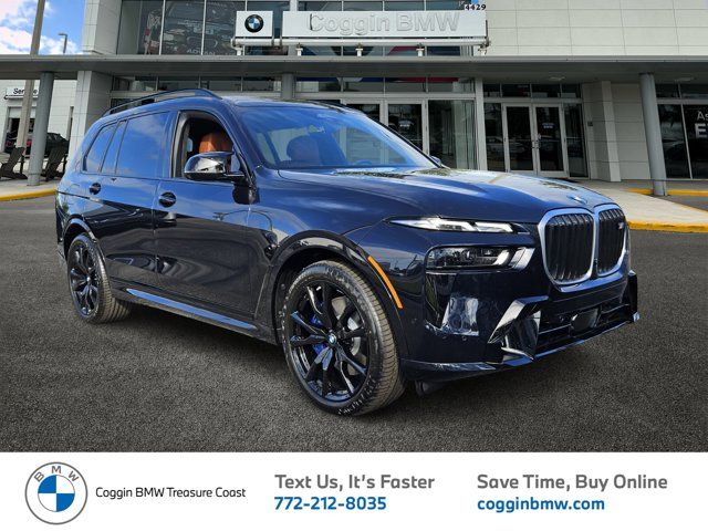 2025 BMW X7 M60i