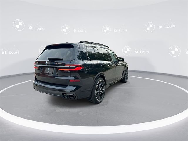 2025 BMW X7 M60i