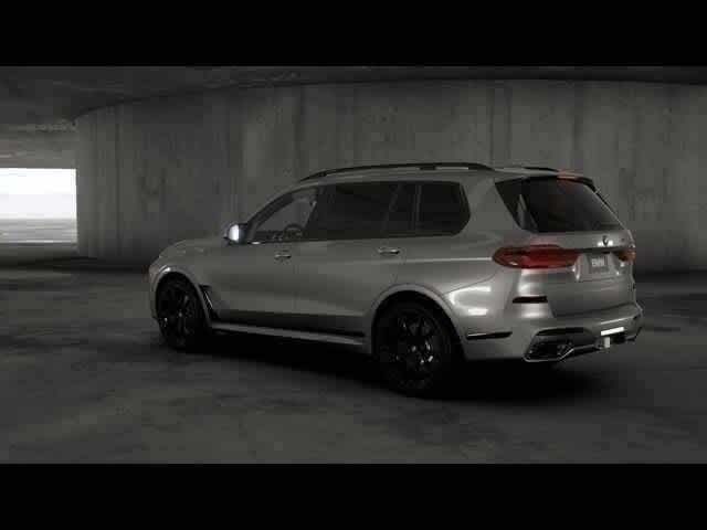 2025 BMW X7 M60i