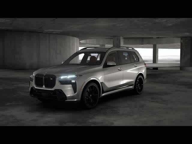 2025 BMW X7 M60i