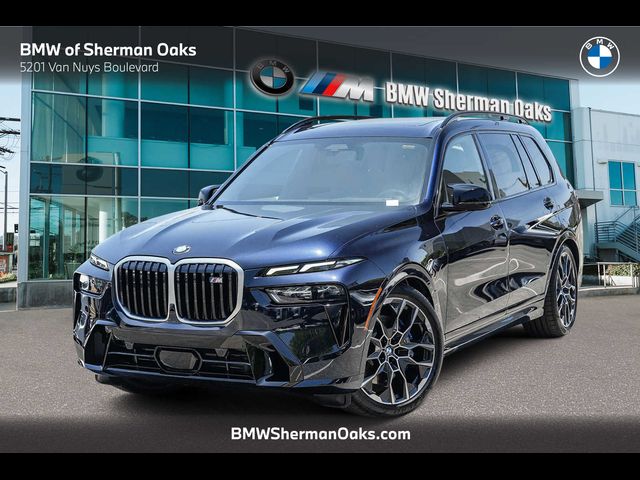 2025 BMW X7 M60i