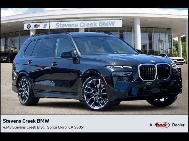 2025 BMW X7 M60i