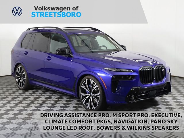 2025 BMW X7 M60i