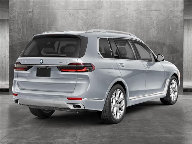 2025 BMW X7 M60i