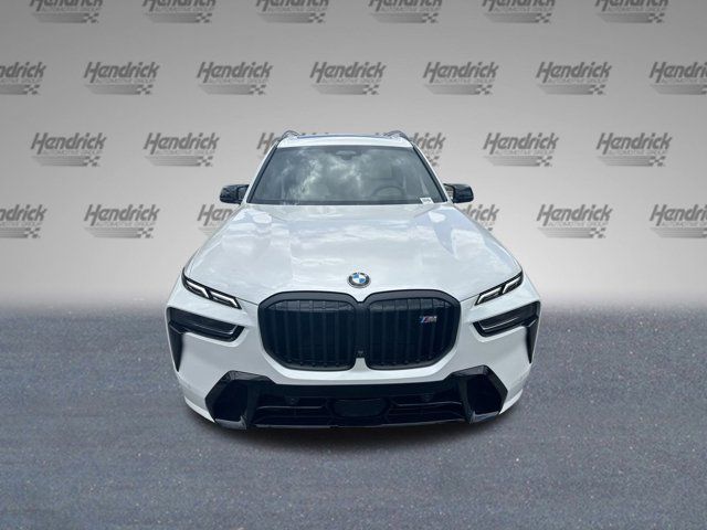 2025 BMW X7 M60i