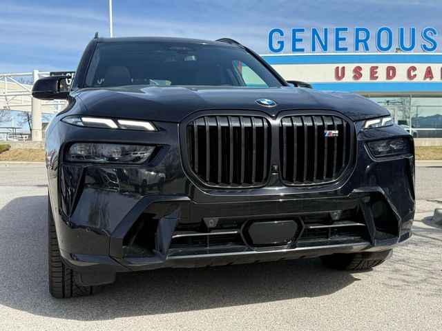 2025 BMW X7 M60i