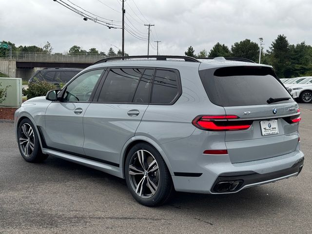 2025 BMW X7 M60i