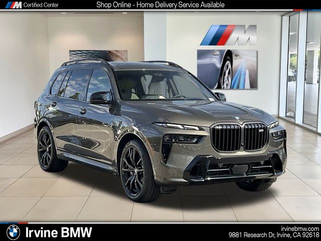 2025 BMW X7 M60i