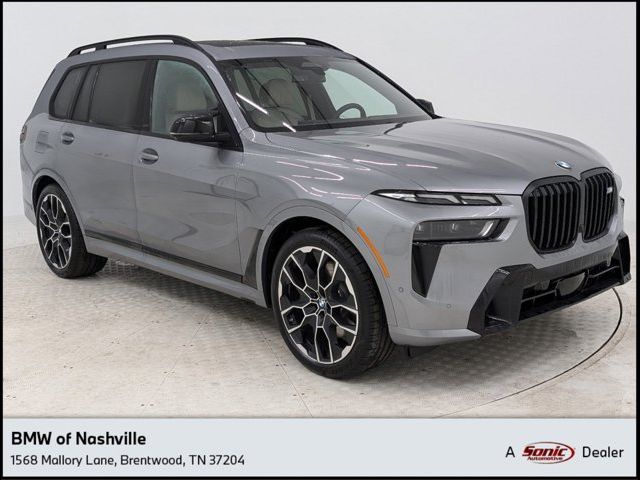 2025 BMW X7 M60i