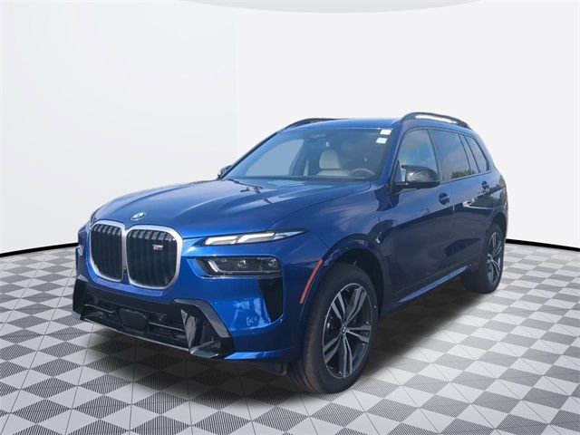 2025 BMW X7 M60i