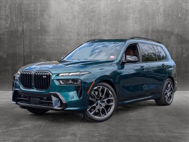 2025 BMW X7 M60i