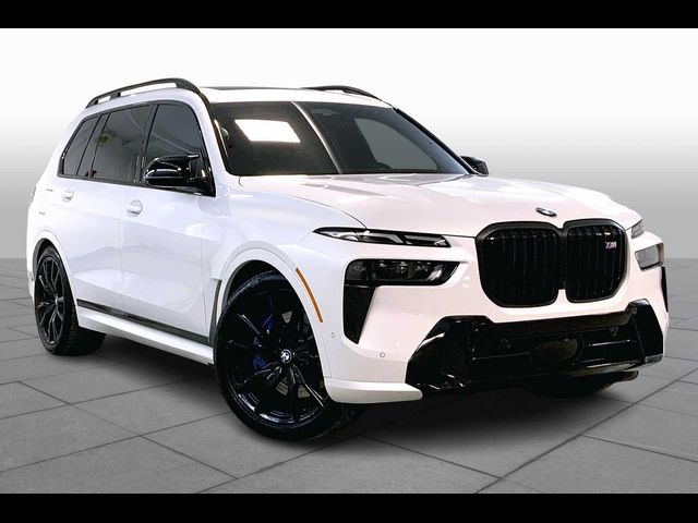 2025 BMW X7 M60i