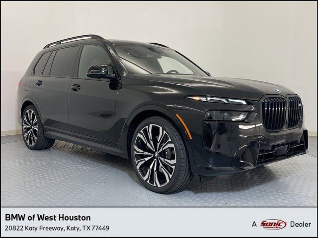 2025 BMW X7 M60i