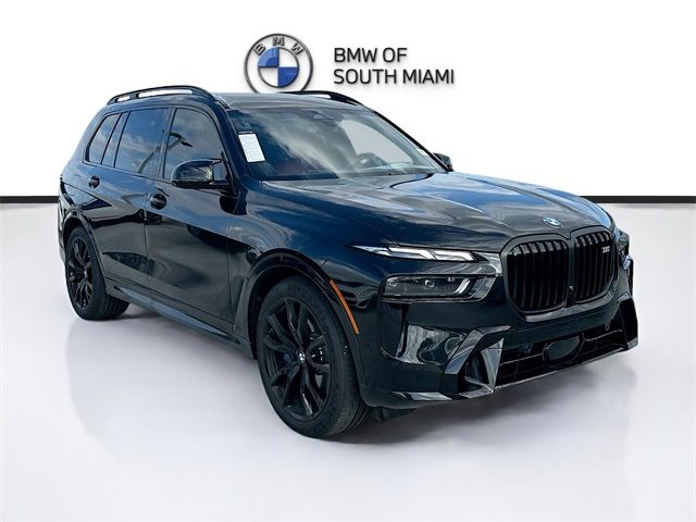 2025 BMW X7 M60i