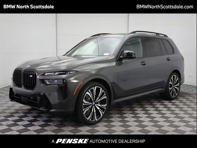 2025 BMW X7 M60i