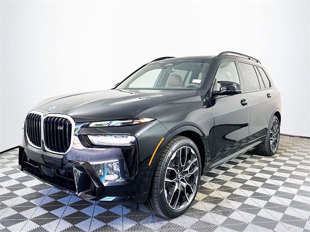 2025 BMW X7 M60i