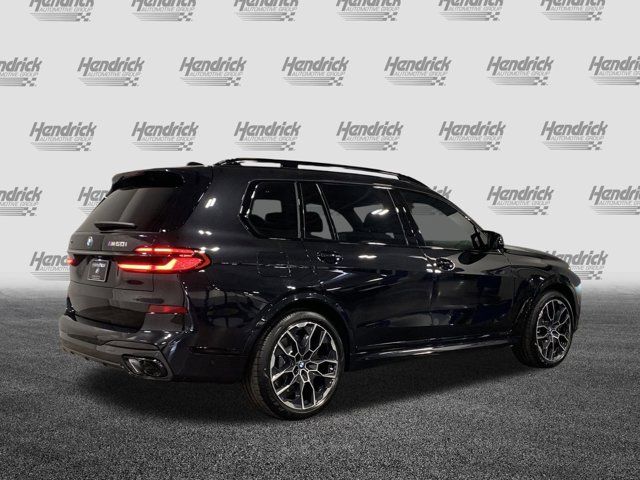 2025 BMW X7 M60i