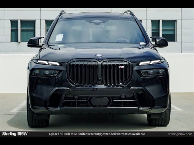 2025 BMW X7 M60i