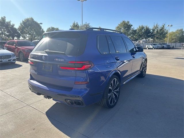 2025 BMW X7 M60i