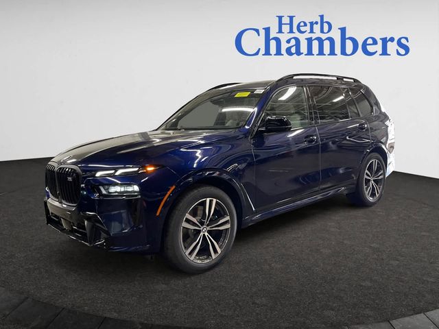 2025 BMW X7 M60i