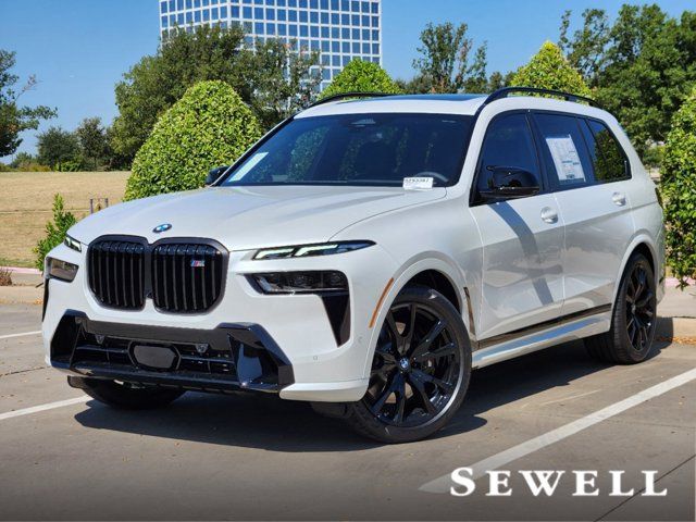 2025 BMW X7 M60i