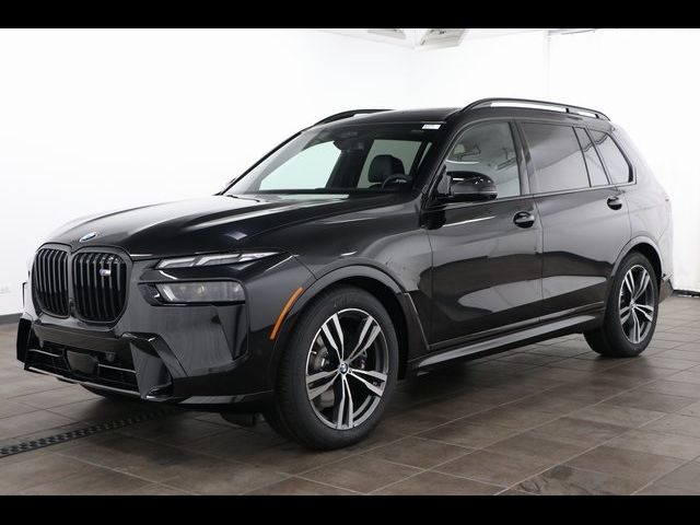 2025 BMW X7 M60i