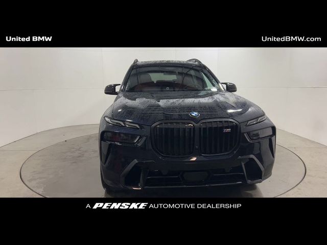 2025 BMW X7 M60i