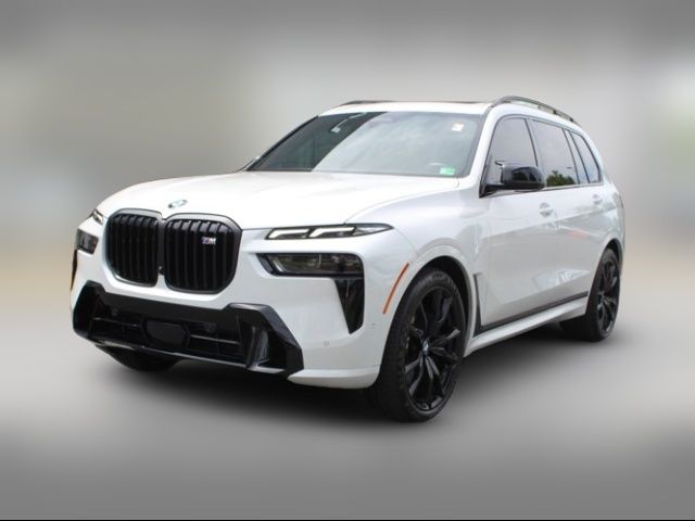 2025 BMW X7 M60i