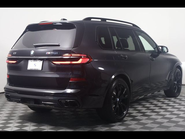 2025 BMW X7 M60i