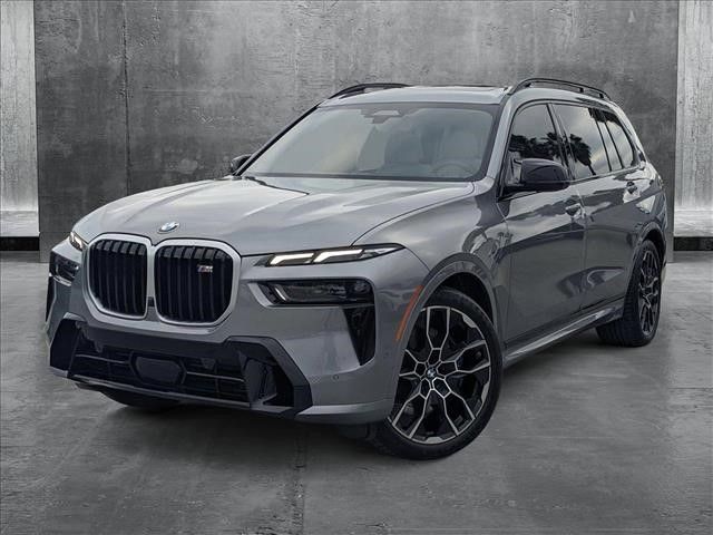 2025 BMW X7 M60i