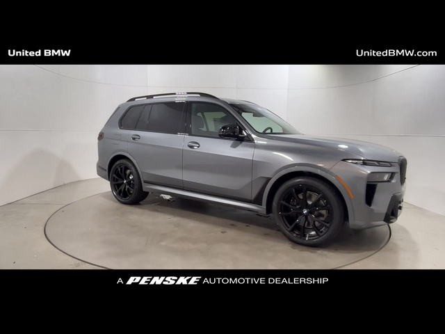 2025 BMW X7 M60i