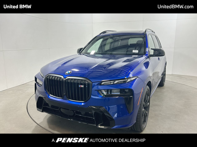 2025 BMW X7 M60i