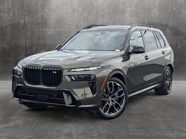 2025 BMW X7 M60i