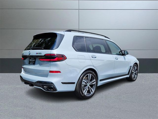 2025 BMW X7 M60i