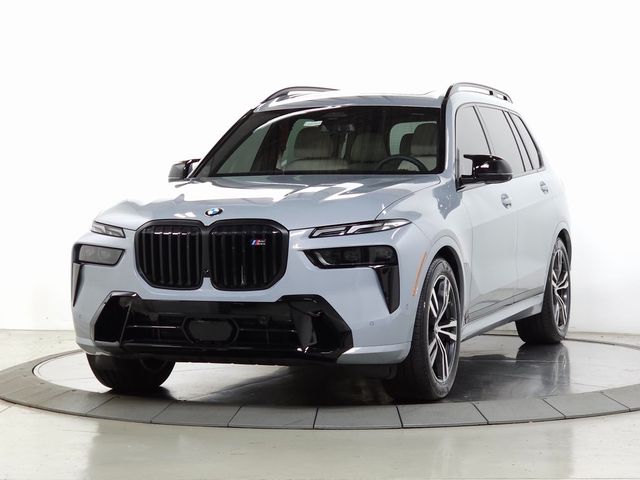 2025 BMW X7 M60i