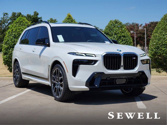 2025 BMW X7 M60i