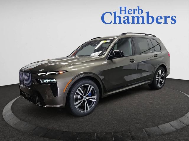 2025 BMW X7 M60i