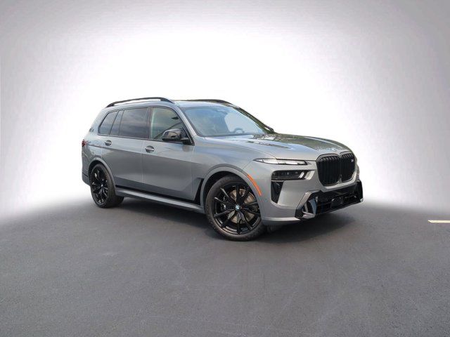 2025 BMW X7 M60i