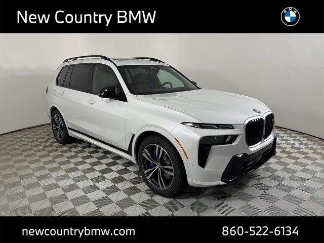 2025 BMW X7 M60i