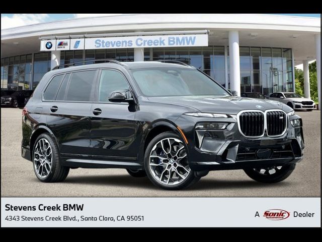 2025 BMW X7 M60i