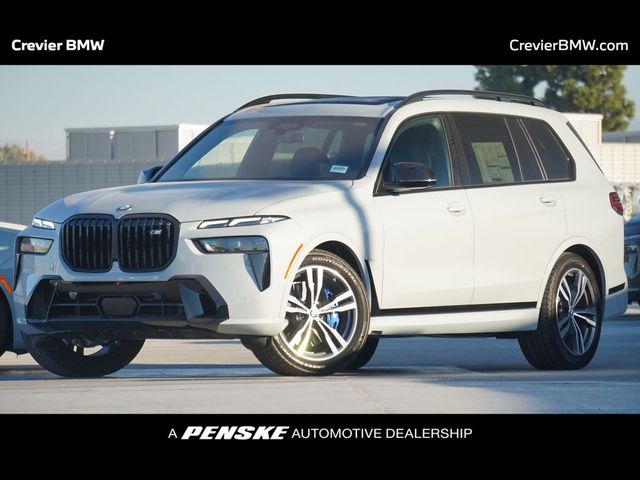 2025 BMW X7 M60i