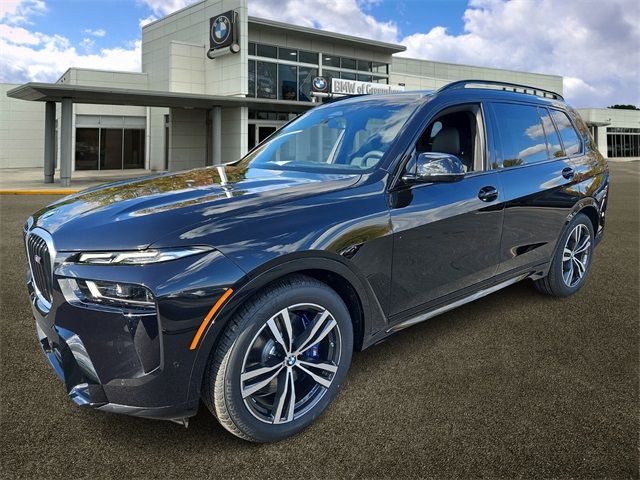 2025 BMW X7 M60i