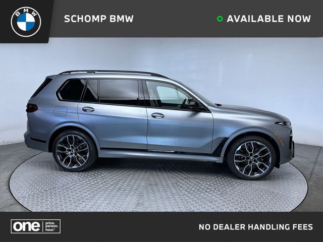 2025 BMW X7 M60i