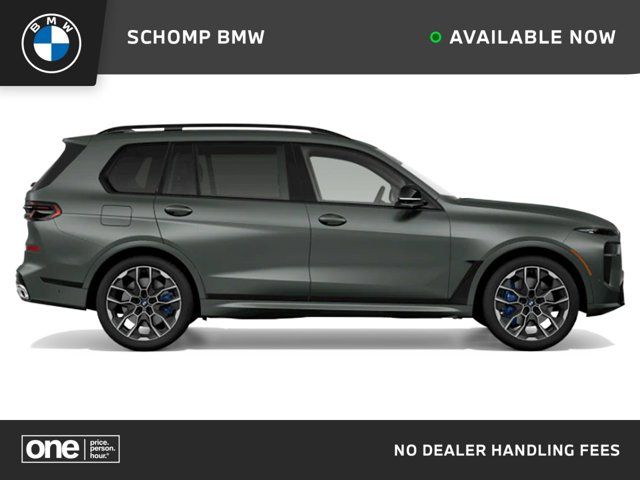 2025 BMW X7 M60i