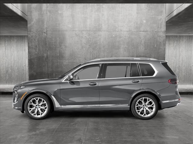 2025 BMW X7 M60i