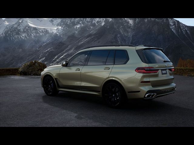 2025 BMW X7 M60i