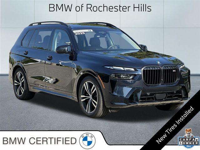 2025 BMW X7 M60i
