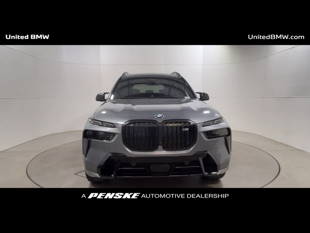 2025 BMW X7 M60i