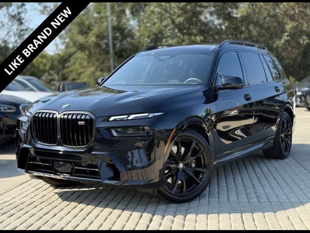 2025 BMW X7 M60i